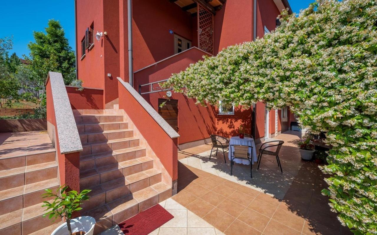 Iva House With Apartment Umag Dış mekan fotoğraf