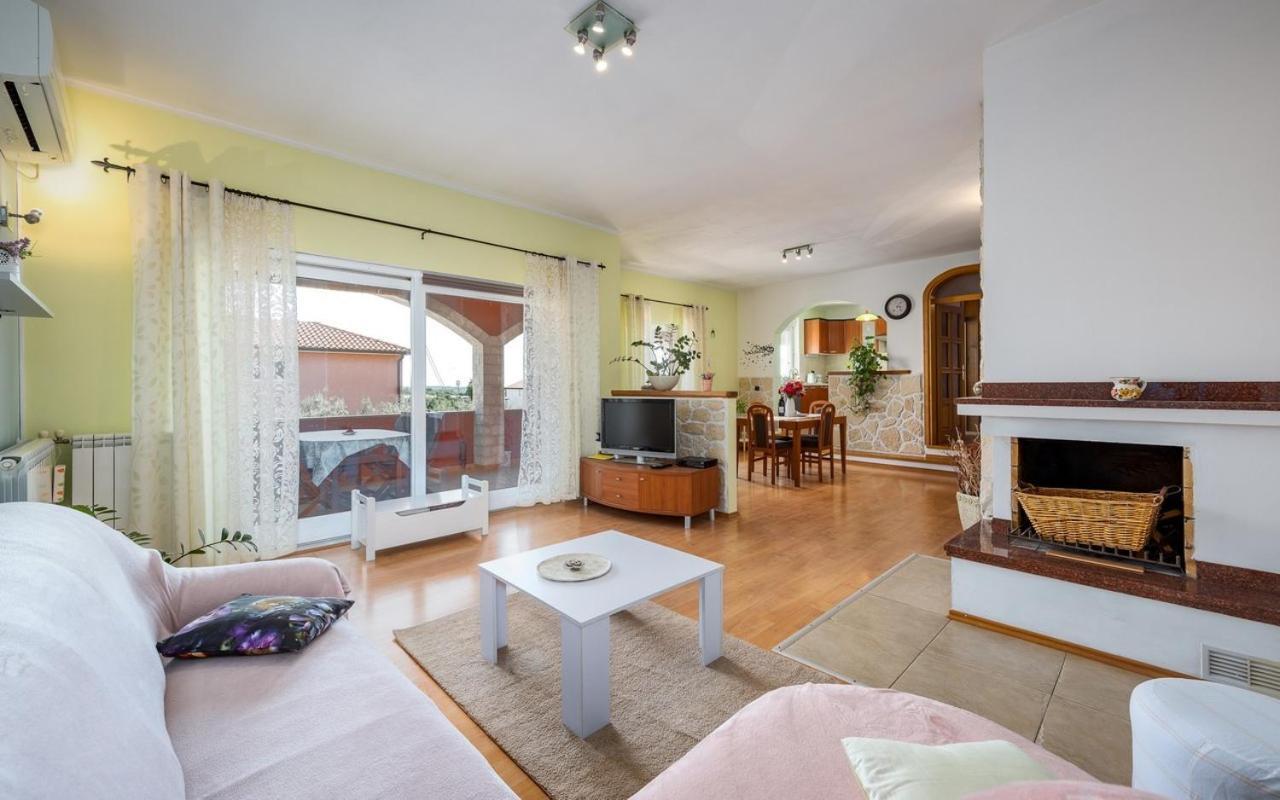 Iva House With Apartment Umag Dış mekan fotoğraf